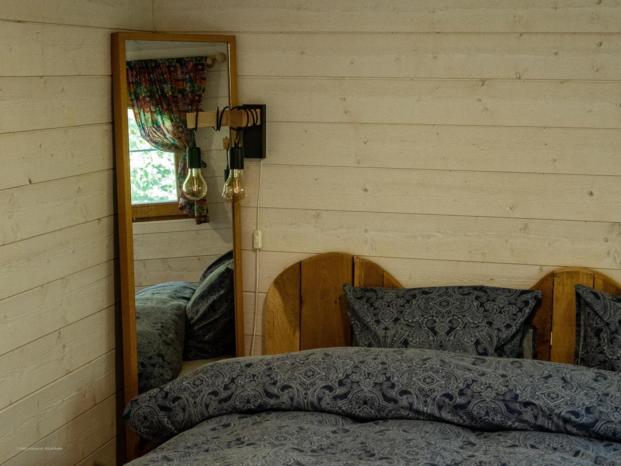 La Tiny House De La Bergerie Βίλα Lierneux Εξωτερικό φωτογραφία